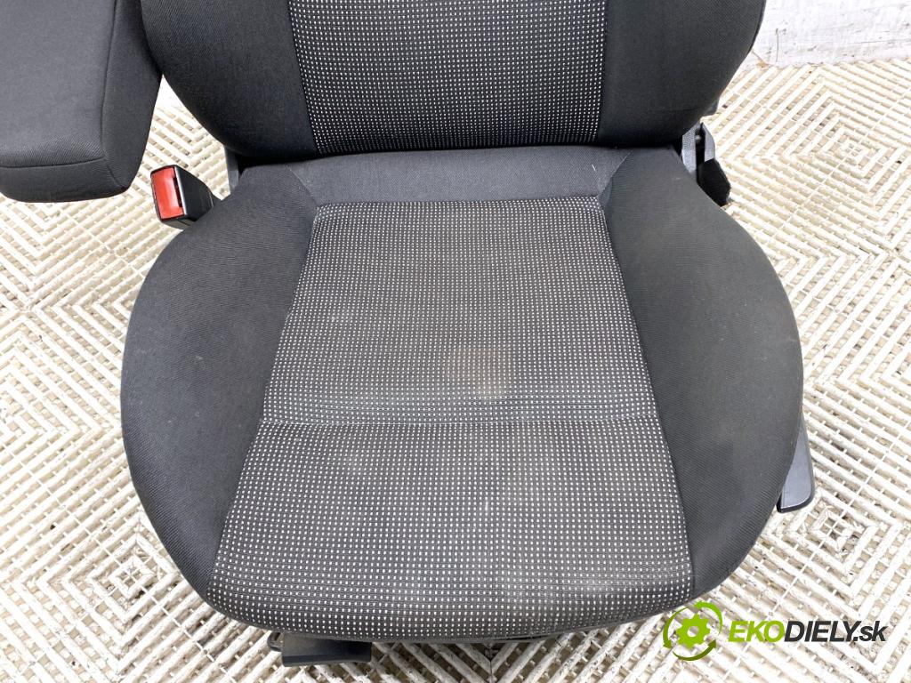 OPEL ZAFIRA B Nadwozie pełne/minivan 2006 110 kW 1.9 CDTI VAN (M75) 1910 Sedadlo ľavy predný