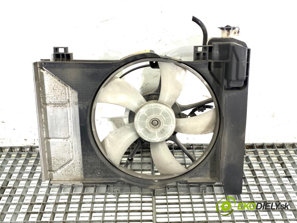 TOYOTA YARIS III liftback 2016 73 kW 1.3 (NSP130_) 1329 ventilátor chladiče MF422750-6442 (Ventilátory)