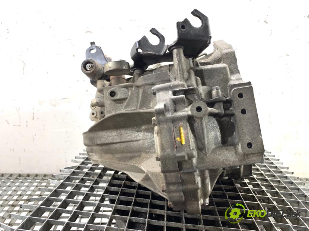 TOYOTA YARIS III liftback 2016 73 kW 1.3 (NSP130_) 1329 Prevodovka  (Prevodovka)