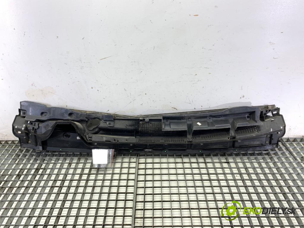 TOYOTA YARIS III liftback 2016 73 kW 1.3 (NSP130_) 1329 Torpédo, plast pod čelné okno 55781-0D400 (Torpédo (plast pod čelným sklom))