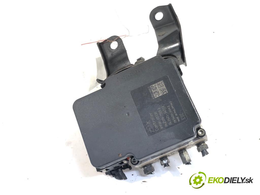 TOYOTA YARIS III liftback 2016 73 kW 1.3 (NSP130_) 1329 Pumpa ABS 44540-0D130 (Pumpa ABS)