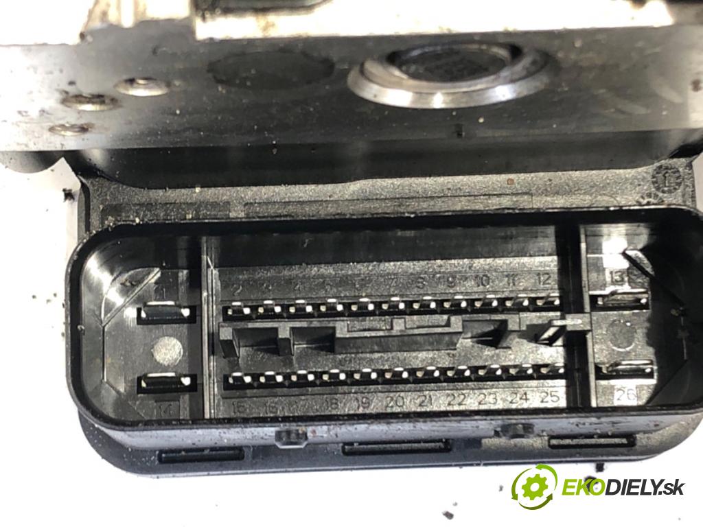 TOYOTA YARIS III liftback 2016 73 kW 1.3 (NSP130_) 1329 Pumpa ABS 44540-0D130 (Pumpa ABS)