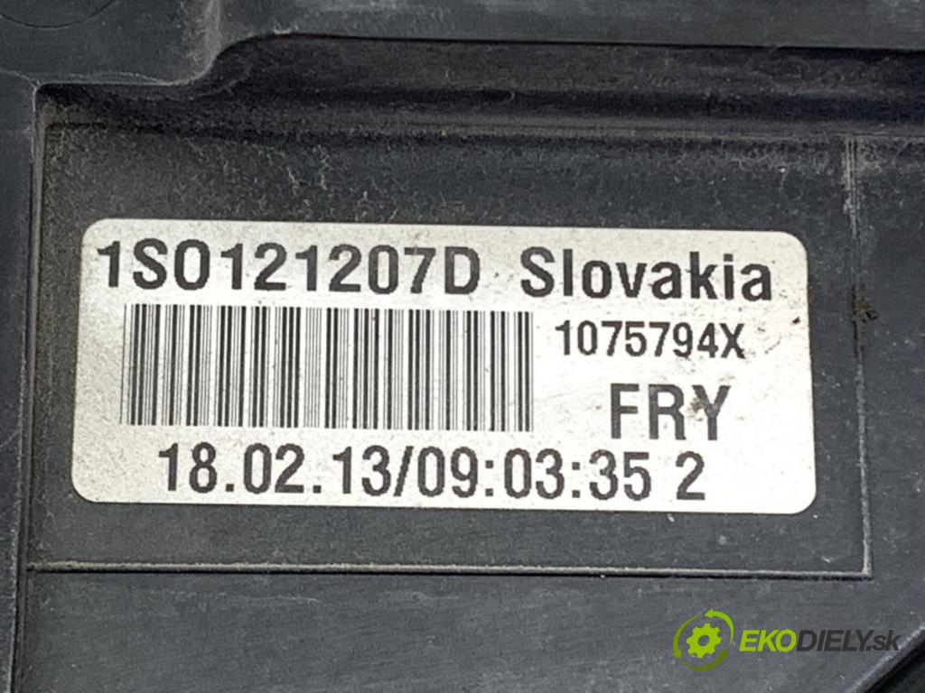VW UP! liftback 2013 44 kW 1.0 999 Ventilátor chladiča 1S0121207D (Ventilátor)