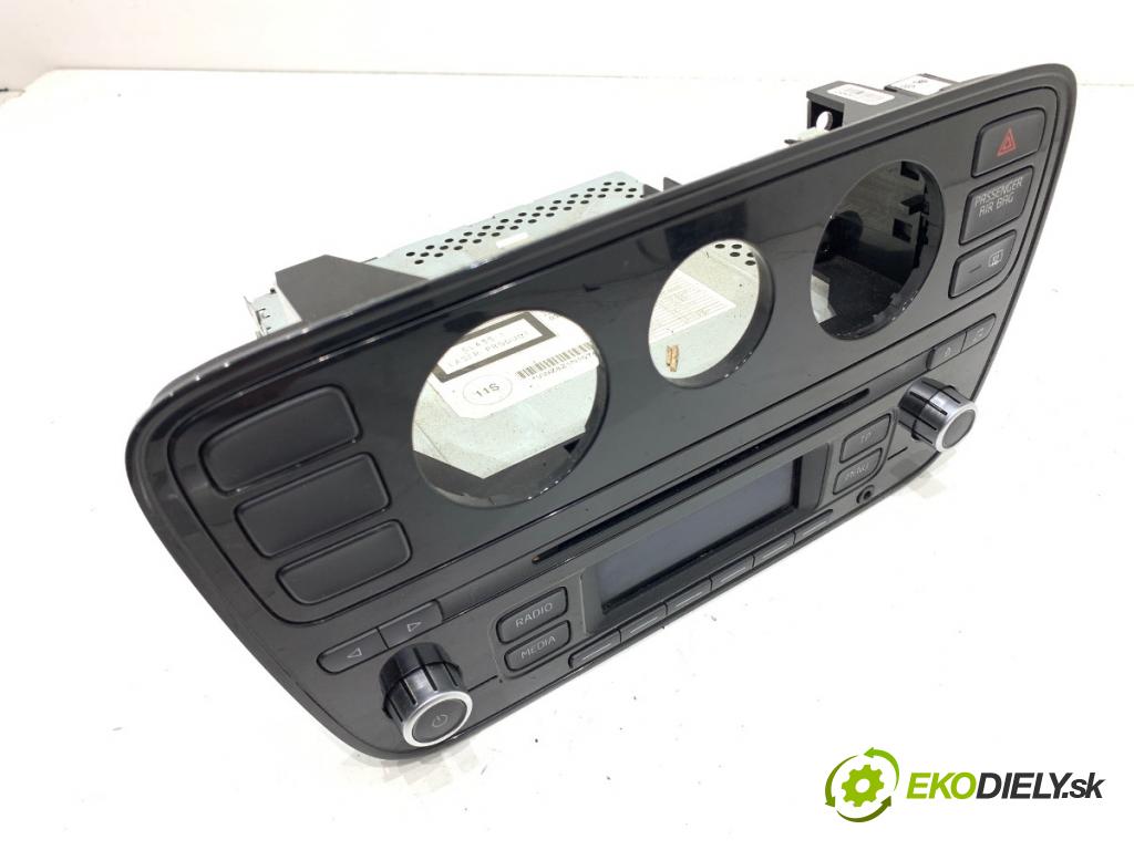 VW UP! liftback 2013 44 kW 1.0 999 RADIO 1S0035156 (Audio zariadenie)