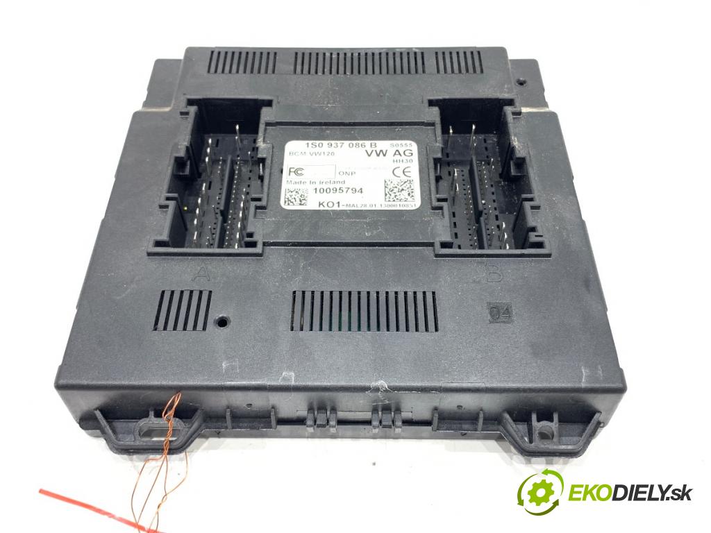 VW UP! liftback 2013 44 kW 1.0 999 Modul komfortu 1S0937086B (Modul komfortu)