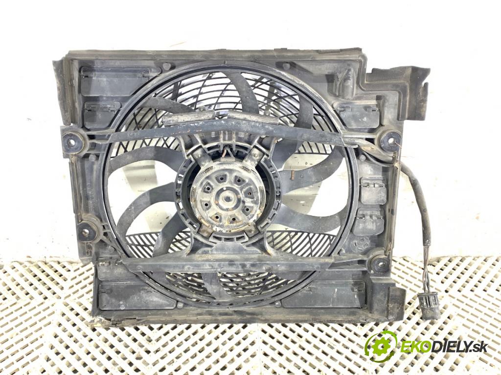 BMW E39 sedan 1998 105 kW 525 tds 2497 ventilátor klimatizace 8380780 (Ventilátory chladičů klimatizace)
