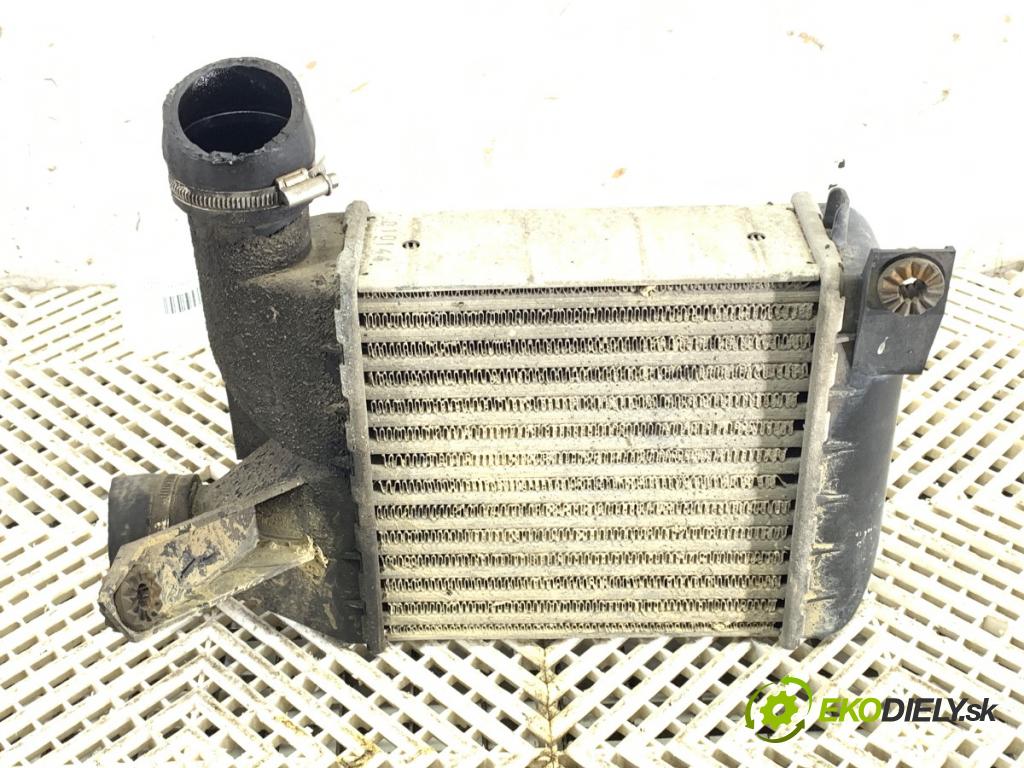 BMW E39 sedan 1998 105 kW 525 tds 2497 intercooler 2246031 (Intercooler (chladič nasávaného vzduchu))
