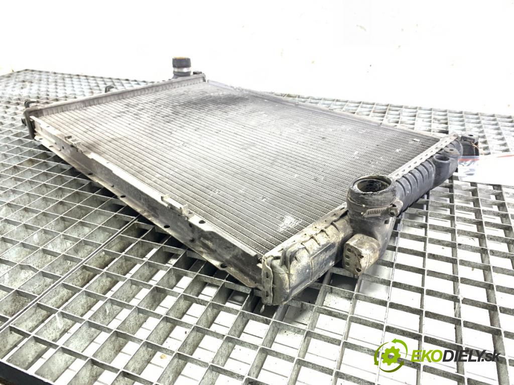 BMW E39 sedan 1998 105 kW 525 tds 2497 chladič vody  (Chladiče vody)