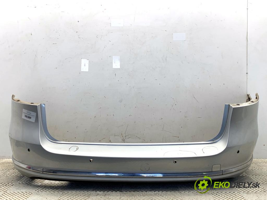 VW PASSAT B7 Kombi 2012 103 kW 2.0 TDI 1968 nárazník zadní část LA7W (Ostatné)