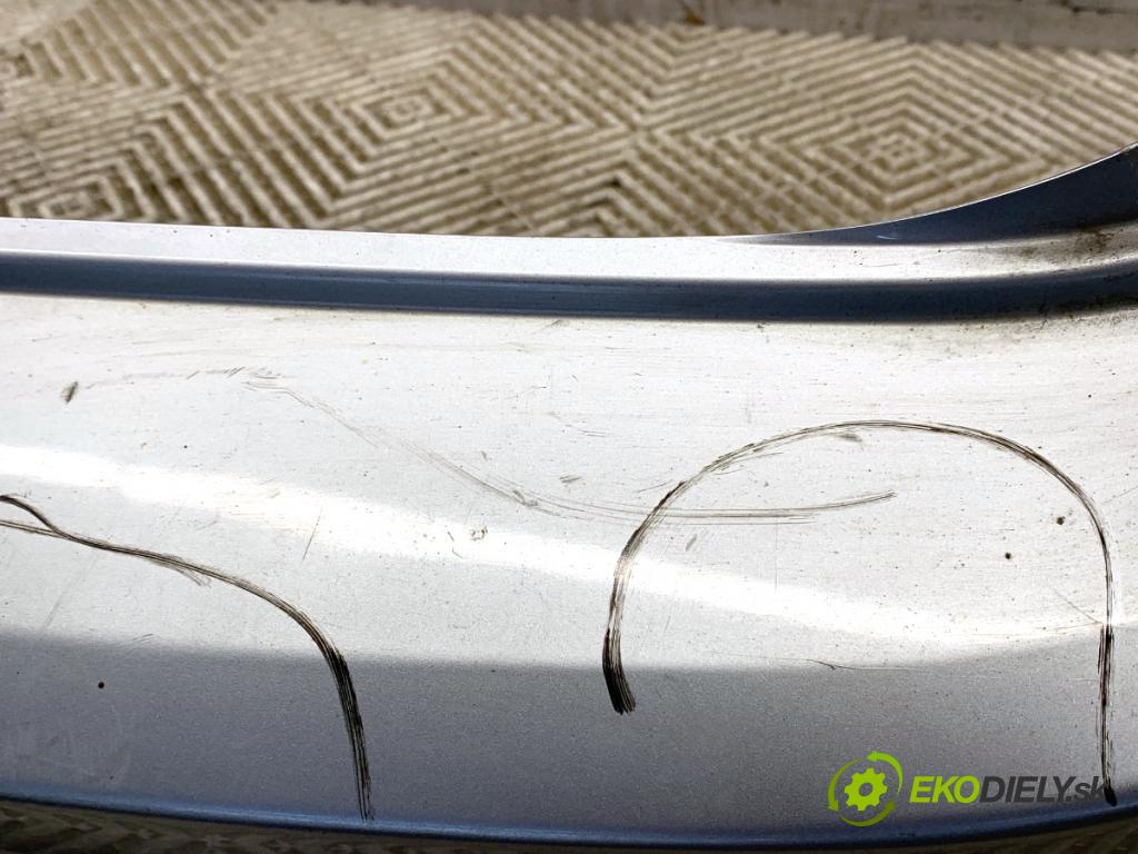 VW PASSAT B7 Kombi 2012 103 kW 2.0 TDI 1968 nárazník zadní část LA7W (Ostatné)