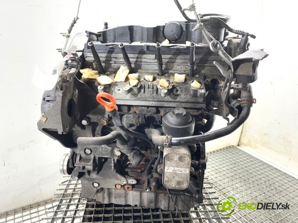 VW PASSAT B7 Kombi 2012 103 kW 2.0 TDI 1968 motor CFF (Motor)
