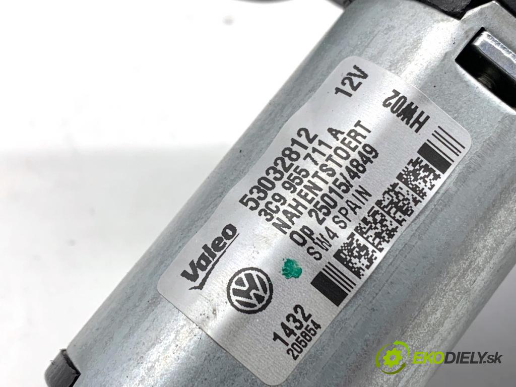 VW PASSAT B7 Kombi 2012 103 kW 2.0 TDI 1968 motor stěračů zadní část 3C9955711A
