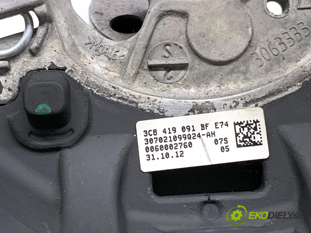 VW PASSAT B7 Kombi 2012 103 kW 2.0 TDI 1968 Volant 3C8419091BF (Volant)