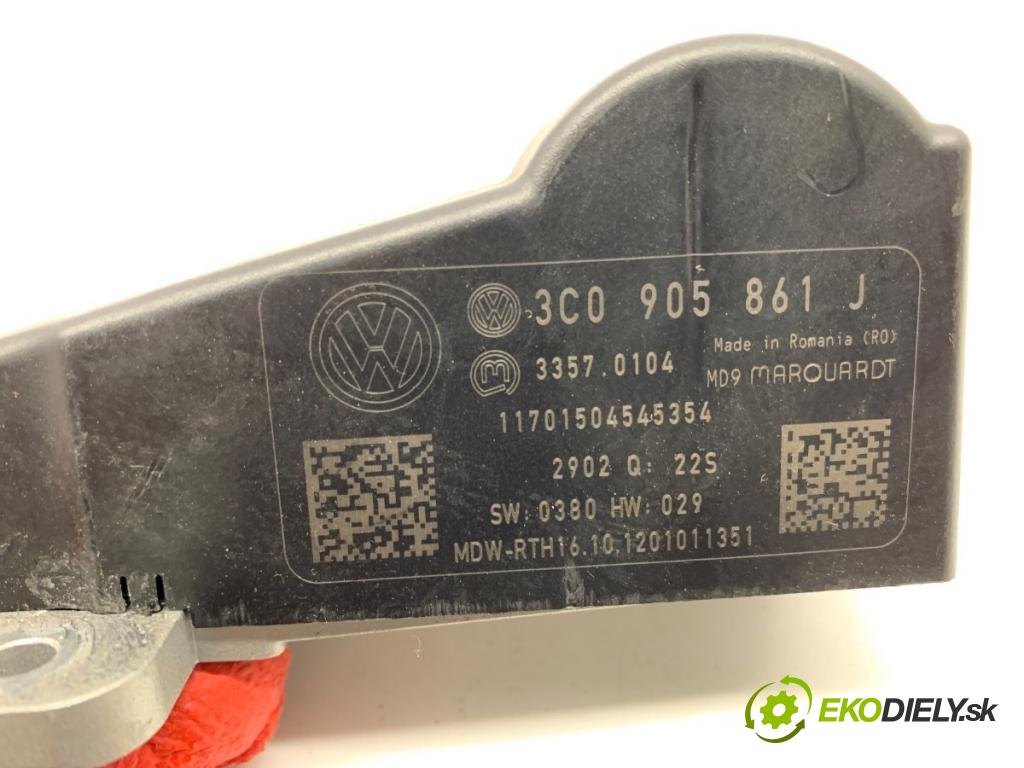 VW PASSAT B7 Kombi 2012 103 kW 2.0 TDI 1968 blokáda volantu 3C0905861J (Riadenie ostatné)