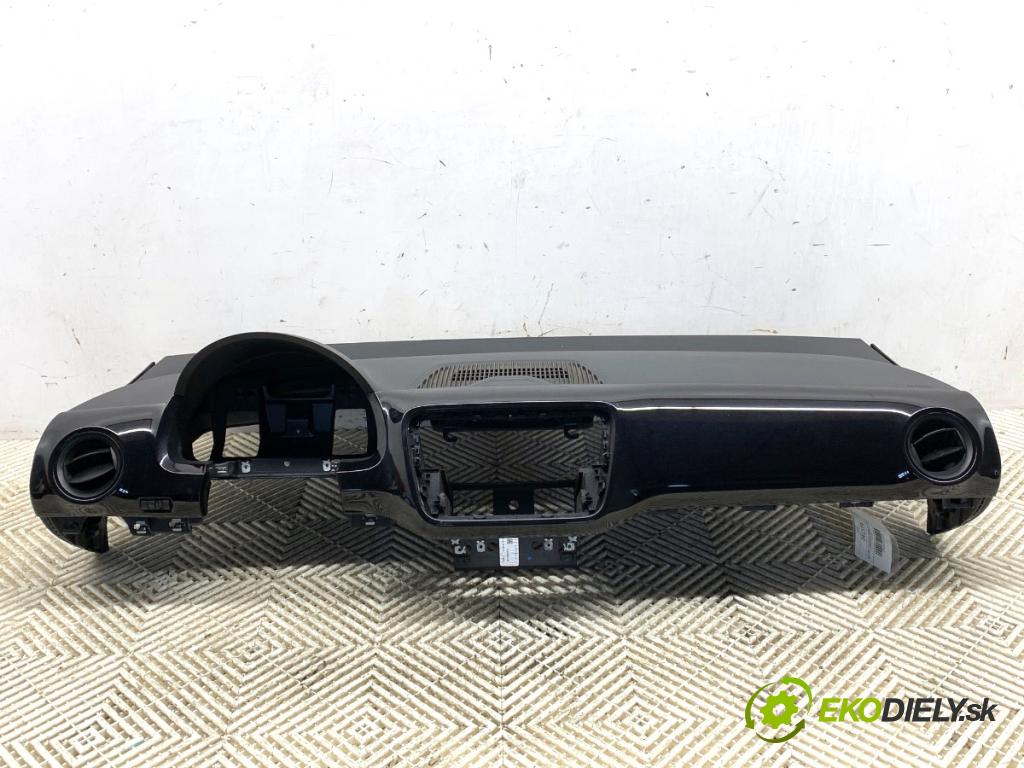 VW UP! liftback 2013 44 kW 1.0 999 Palubná doska 1S0857509 (Palubná doska)