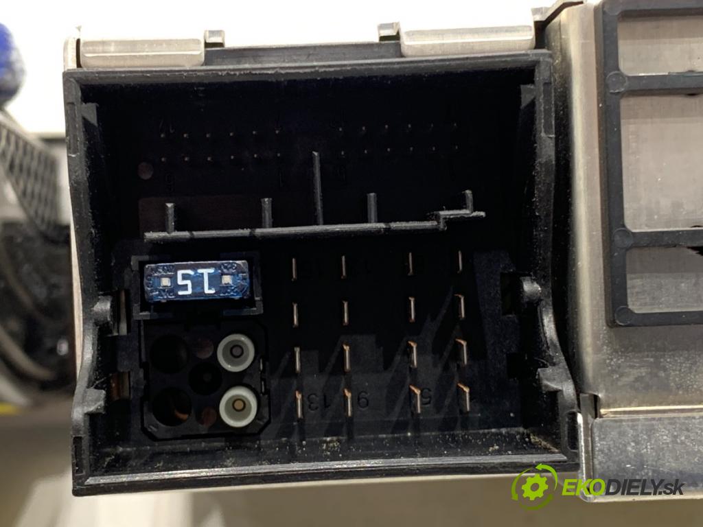 BMW E65 sedan 2002 200 kW 735 i, Li 3600 RADIO 6937736 (Audio zariadenie)