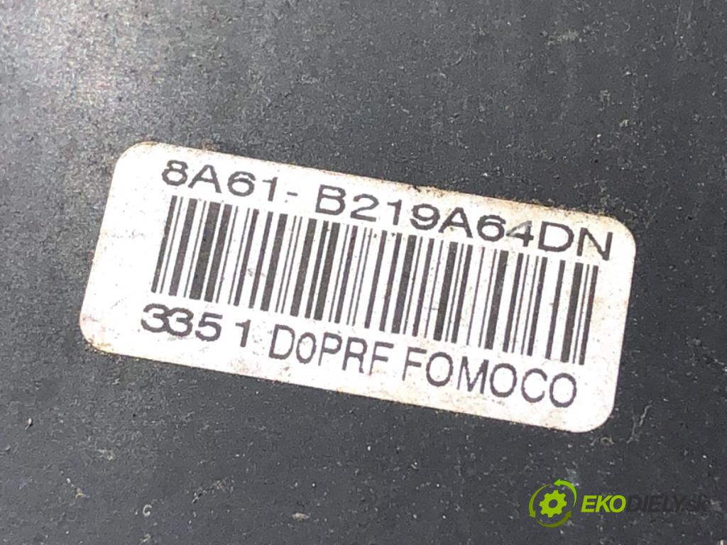 FORD FIESTA MK7 liftback 2011 51 kW 1.4 TDCi 1399 zámok dveře pravý přední část 8A61-B219A64DN 8A61-B21978-BE