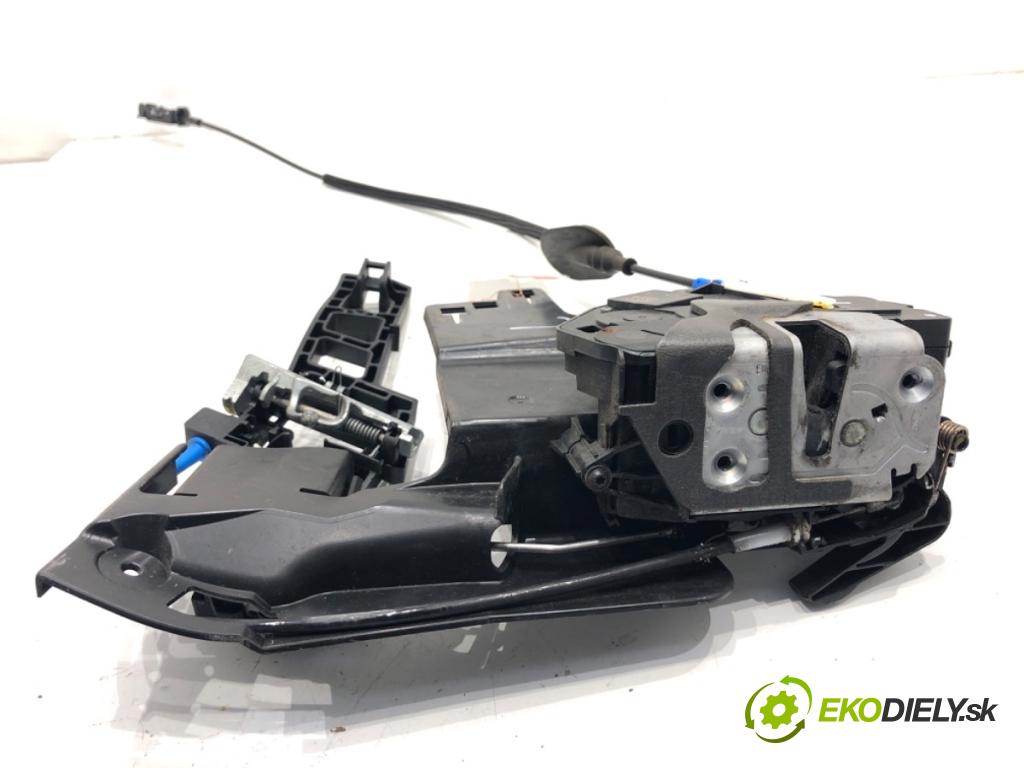 FORD FIESTA MK7 liftback 2011 51 kW 1.4 TDCi 1399 zámok dveře levý přední část 8A61-B219A65AN  8A6A-A21813-AG