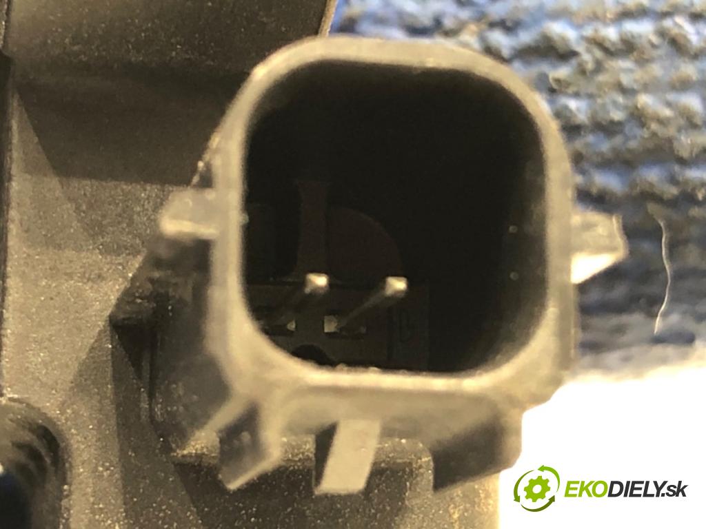 FORD FIESTA MK7 liftback 2011 51 kW 1.4 TDCi 1399 Snímač nárazu AA6T-14B006-AB (Snímač nárazu)