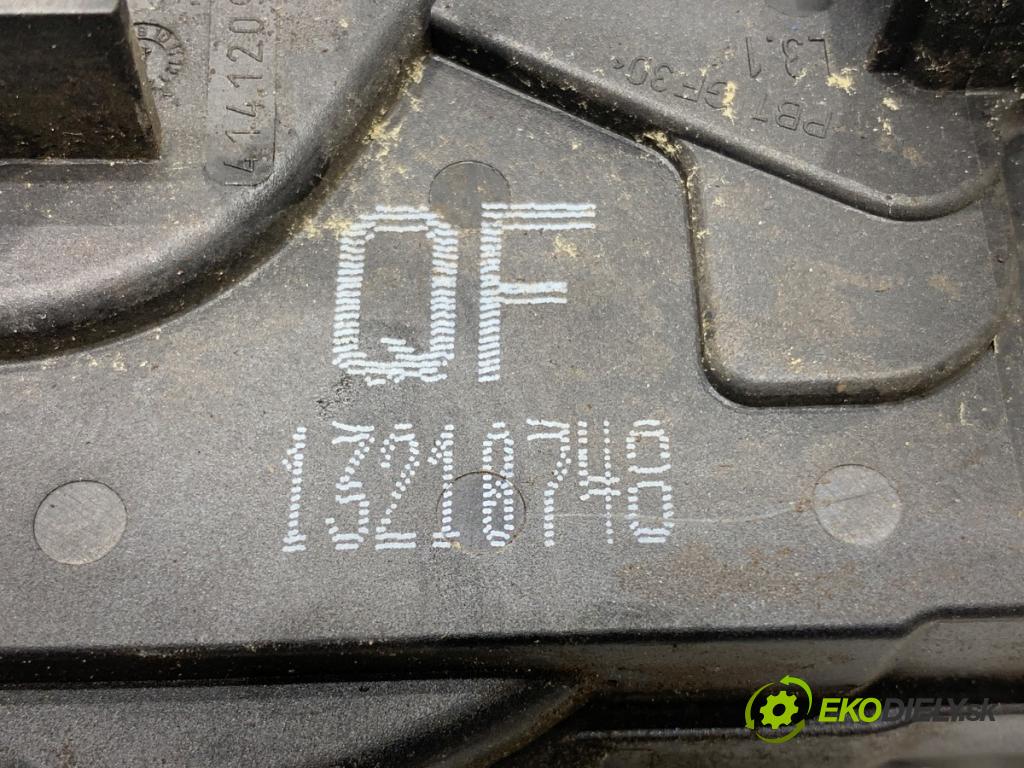 OPEL ZAFIRA B Nadwozie pełne/minivan 2005 103 kW 1.8 VAN (M75) 1796 zámok dveře levý přední část 13210748