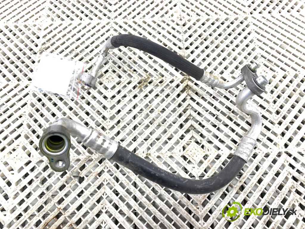 OPEL ZAFIRA B Nadwozie pełne/minivan 2005 103 kW 1.8 VAN (M75) 1796 rúrka klimatizace  (Rozvody klimatizace)