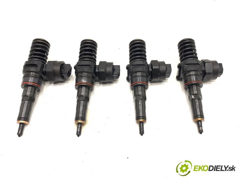 VW PASSAT B5 FL sedan 2001 96 kW 1.9 TDI 1896 vstrekovače 038130073AA
