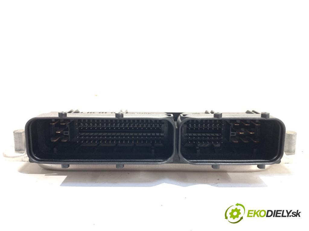 VW PASSAT B5 FL sedan 2001 96 kW 1.9 TDI 1896 riadiaca jednotka Motor 038906019DS (Riadiaca jednotka)