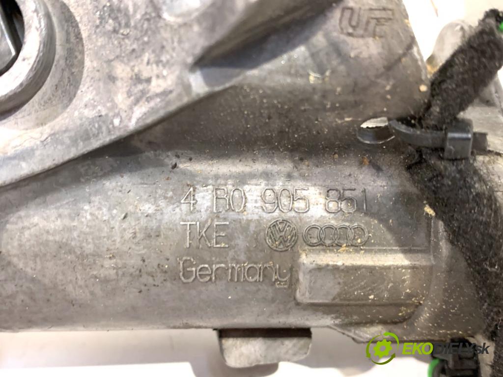 VW PASSAT B5 FL sedan 2001 96 kW 1.9 TDI 1896 spinačka 4B0905851 (Spínacia skrinka)