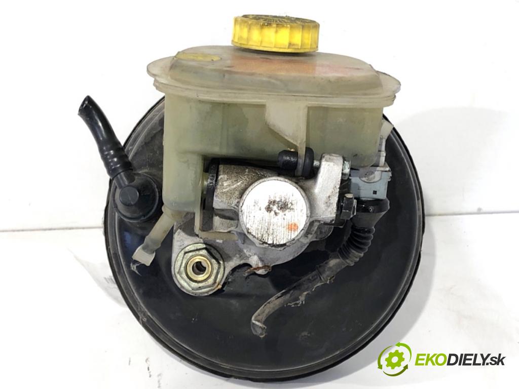 VW PASSAT B5 FL sedan 2001 96 kW 1.9 TDI 1896 Posilovač bŕzd 4B3612105
