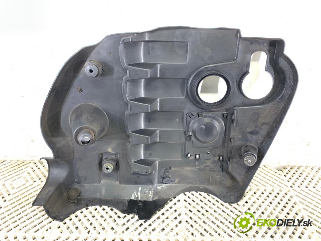 VW PASSAT B5 FL sedan 2001 96 kW 1.9 TDI 1896 Kryt Motor  (Kryt motora)