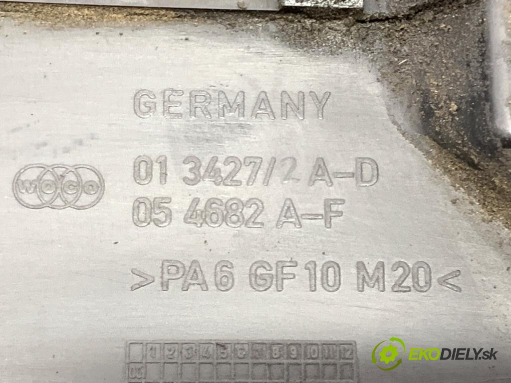 VW PASSAT B5 FL sedan 2001 96 kW 1.9 TDI 1896 kryt motora  (Kryty motora)