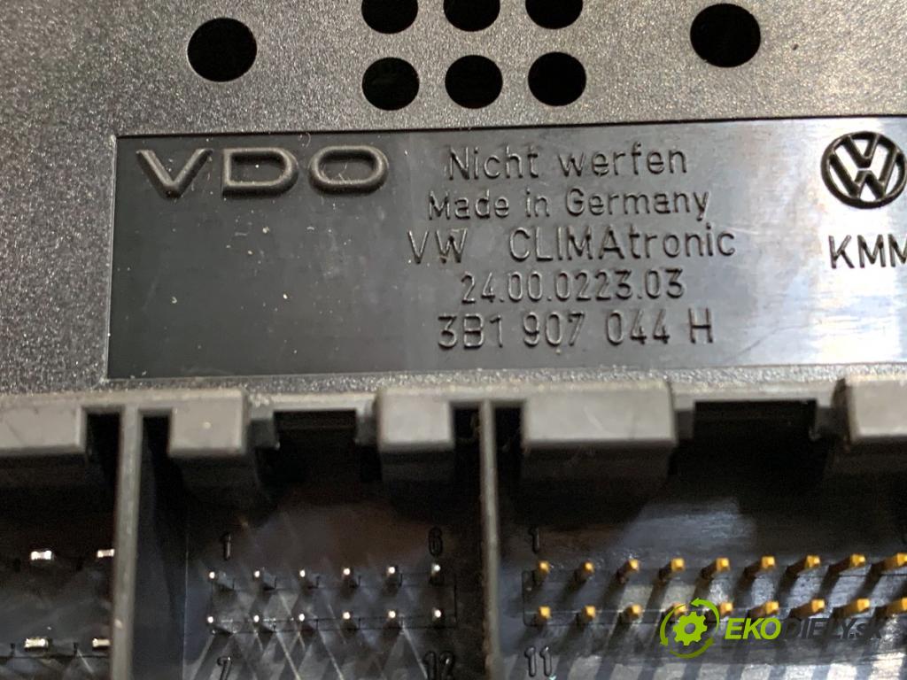 VW PASSAT B5 FL sedan 2001 96 kW 1.9 TDI 1896 Panel ovládania kúrenia 3B1907044H (Prepínacie páčky pod volantom)