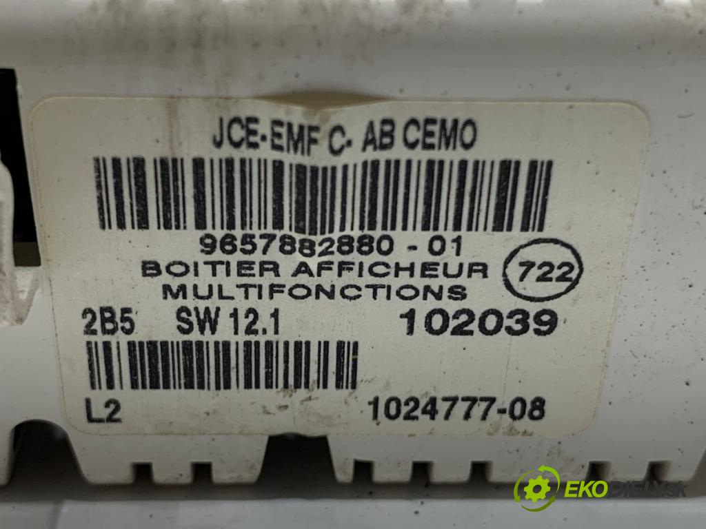 CITROEN C5 II liftback 2005 103 kW 2.0 16V (RCRFJB, RCRFJC) 1997 Dislpej 9657882880 (Prístrojová doska)