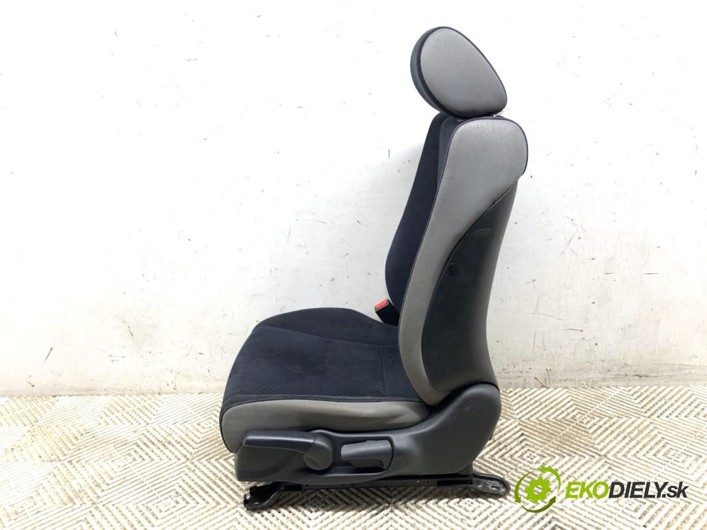 HONDA CIVIC VIII liftback 2007 103 kW 1.8 (FN1, FK2) 1799 sedadlo levý přední část