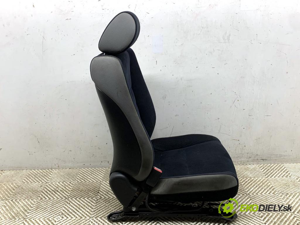 HONDA CIVIC VIII liftback 2007 103 kW 1.8 (FN1, FK2) 1799 sedadlo levý přední část