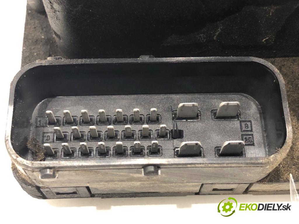 SKODA OCTAVIA I liftback 2000 81 kW 1.9 TDI 1896 Pumpa ABS 1J0614217E (Pumpa ABS)