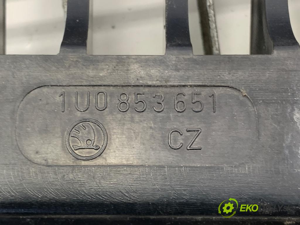 SKODA OCTAVIA I liftback 2000 81 kW 1.9 TDI 1896 mřížka maska 1U0853651 (Mřížky (masky) chladičů)
