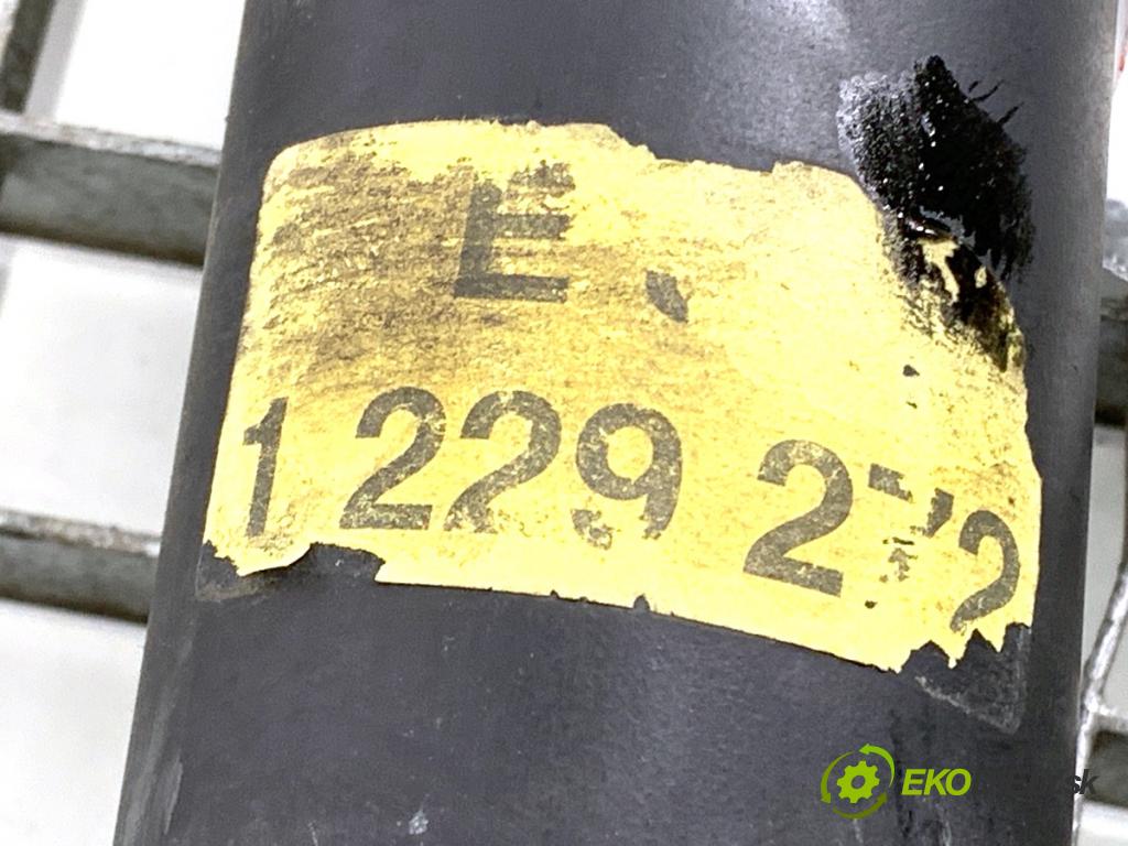 BMW E39 sedan 1995 142 kW 528 i 2793 Kardaň, hriadeľ hnací zad 1229272 (Kardaňový hriadeľ)