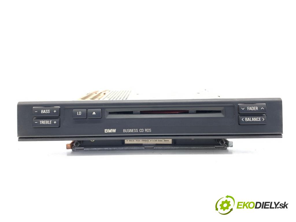 BMW E39 sedan 1995 142 kW 528 i 2793 RADIO  (Audio zariadenie)