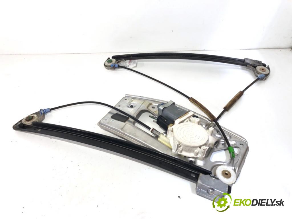 BMW E39 sedan 1995 142 kW 528 i 2793 mechanismus okna pravý zadní část 