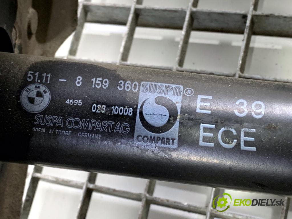 BMW E39 sedan 1995 142 kW 528 i 2793 držák přední část  (Výztuhy přední)