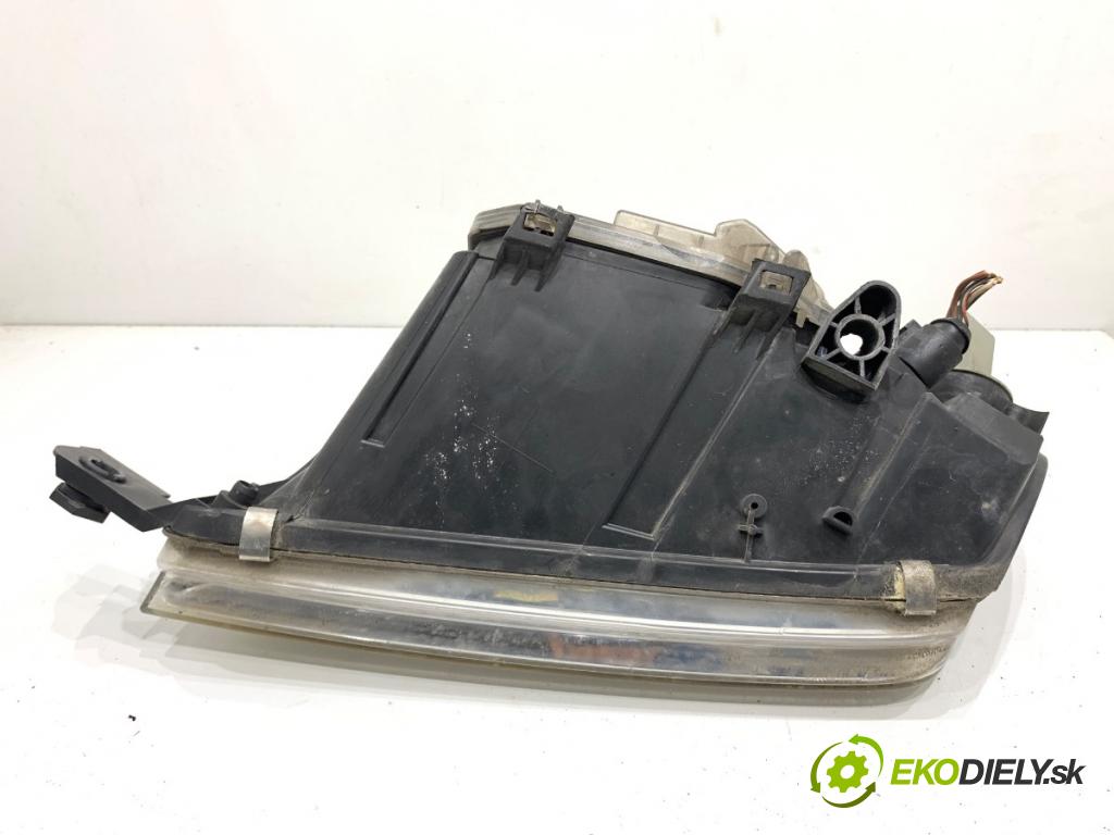 SKODA FABIA I Kombi 2005 55 kW 1.4 16V 1390 Svetlomet pravy predný