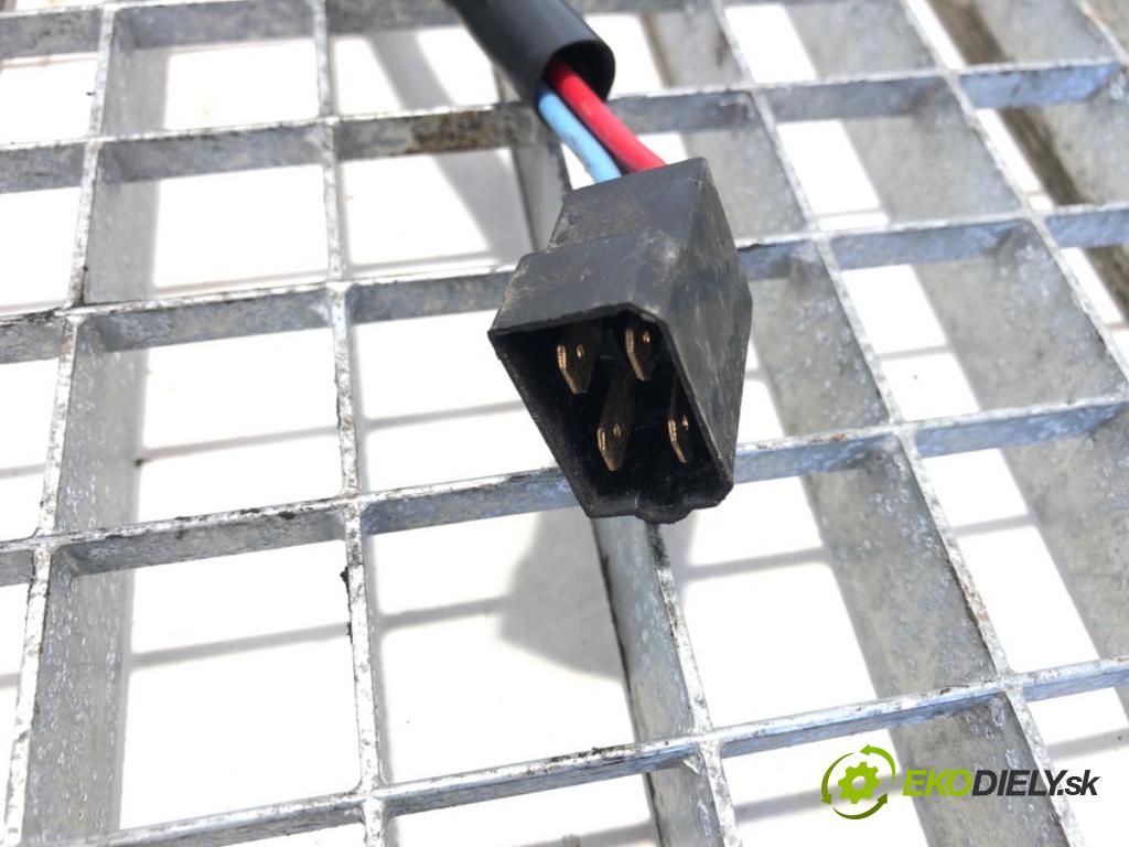 DAEWOO LUBLIN II Autobus 2000 64 kW 2.4 TD 2417 spinačka (Spínacia skrinka)