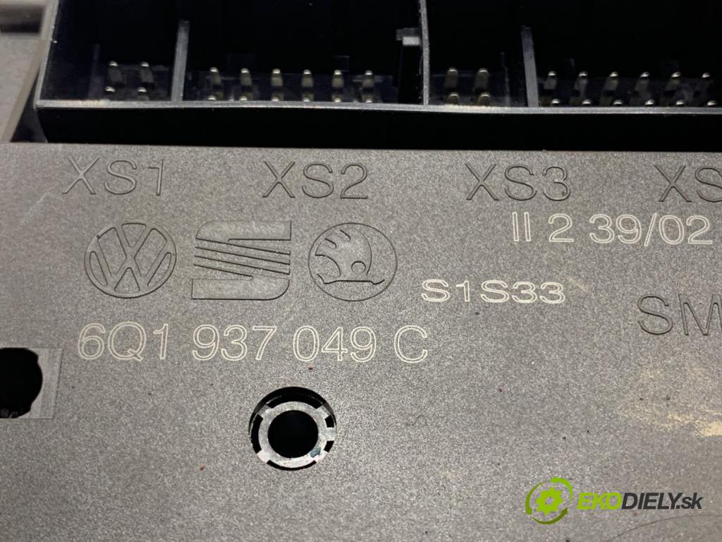 SKODA FABIA I sedan 2002 50 kW 1.4 1397 Modul komfortu 6Q1937049C (Modul komfortu)