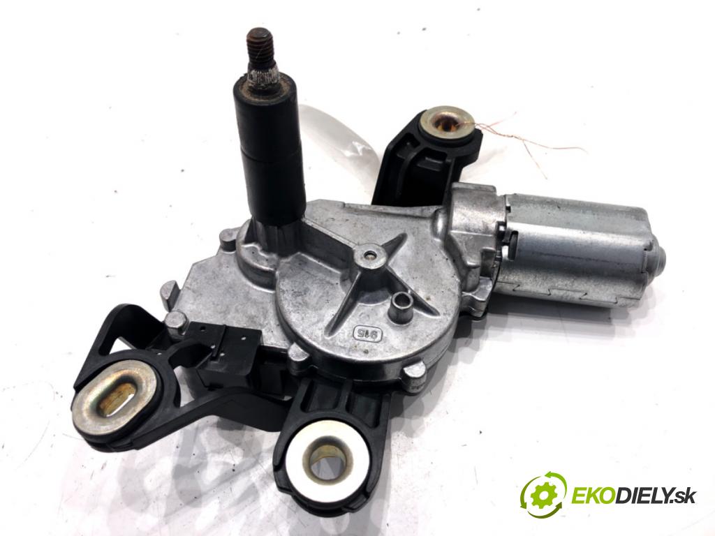 VW GOLF VI liftback 2009 77 kW 1.6 TDI 1598 motor stěračů zadní část 5K6955711B