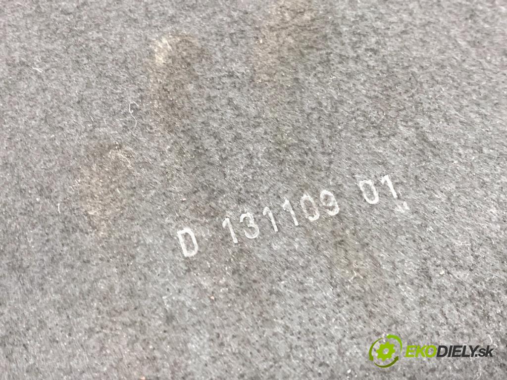 VW GOLF VI liftback 2009 77 kW 1.6 TDI 1598 Pláto zad