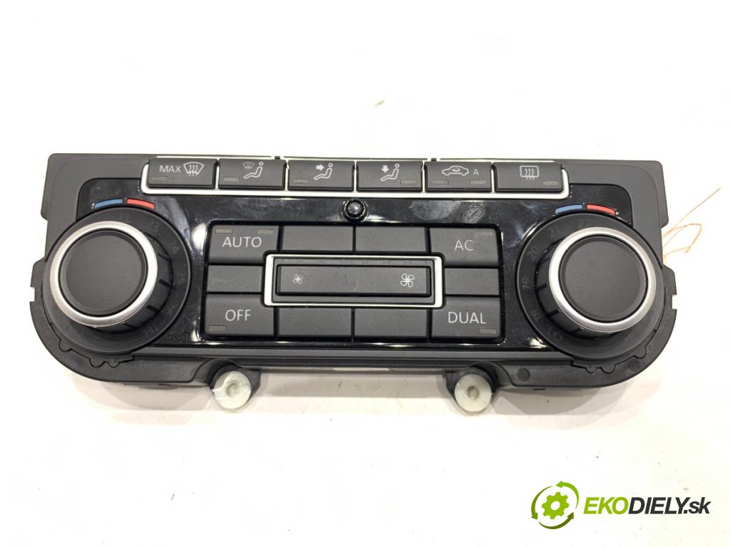 VW GOLF VI liftback 2009 77 kW 1.6 TDI 1598 Panel ovládania kúrenia 5K0907044BS (Prepínacie páčky pod volantom)