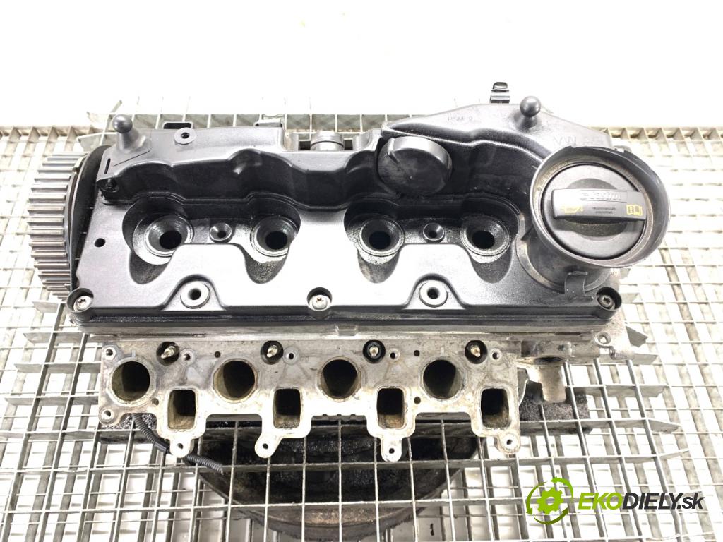 VW GOLF VI liftback 2009 77 kW 1.6 TDI 1598 Hlava valcov 03L103373A (Hlava valcov)