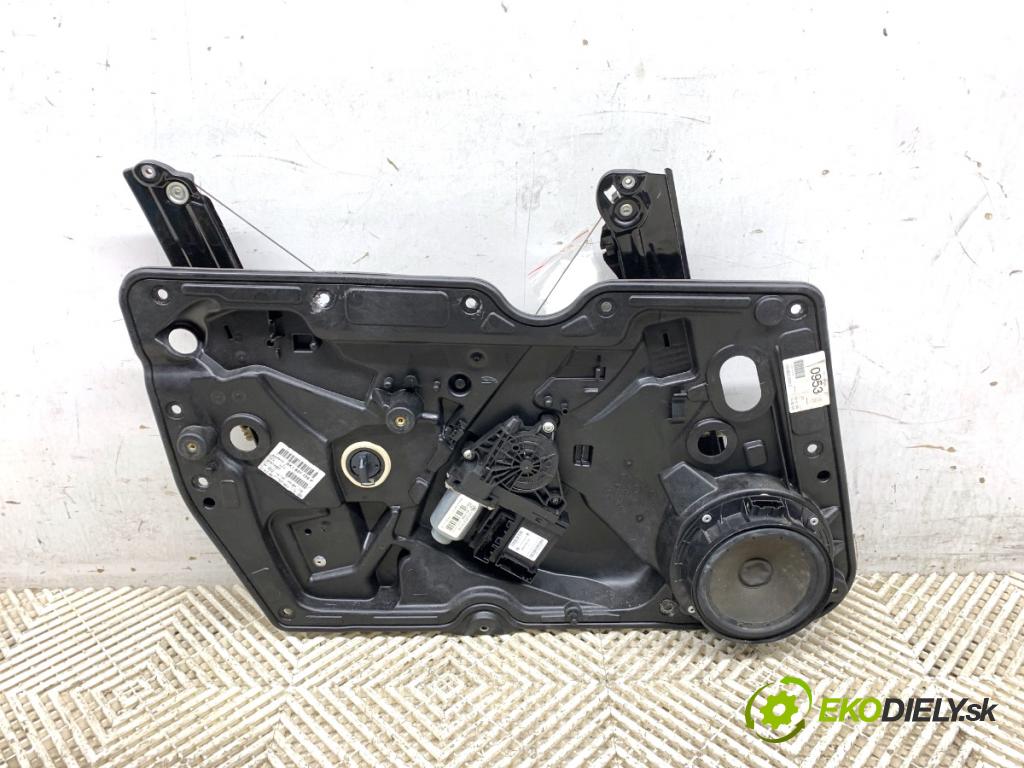 VW GOLF VI liftback 2009 77 kW 1.6 TDI 1598 mechanismus okna levý přední část 5K0959793 5K0837755G