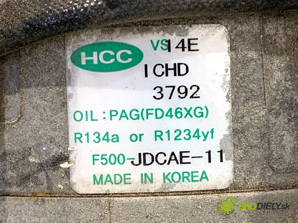 KIA CEED liftback 2015 73 kW 1.4 CVVT 1396 Kompresor klimatizácie F500-JDCAE-11 (Kompresor klimatizácie)